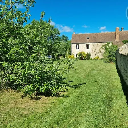 Rustique Avec Cheminee Et Wifi, Proche Nature Et Chateaux - Fr-1-527-56